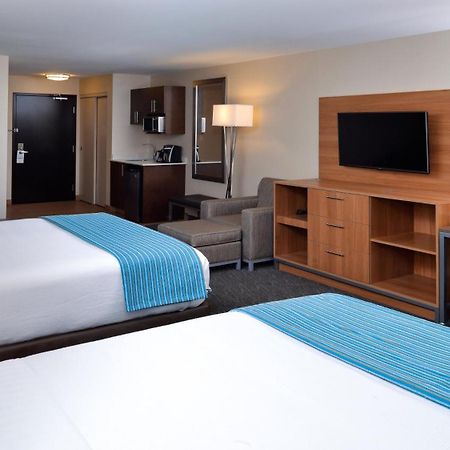 Holiday Inn Hotel & Suites Edmonton Airport Conference Centre By Ihg Nisku Eksteriør billede